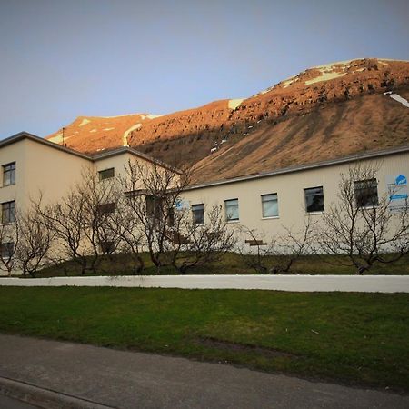 Comfy Guesthouse Westfjords Sudureyri Екстер'єр фото