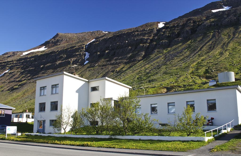 Comfy Guesthouse Westfjords Sudureyri Екстер'єр фото