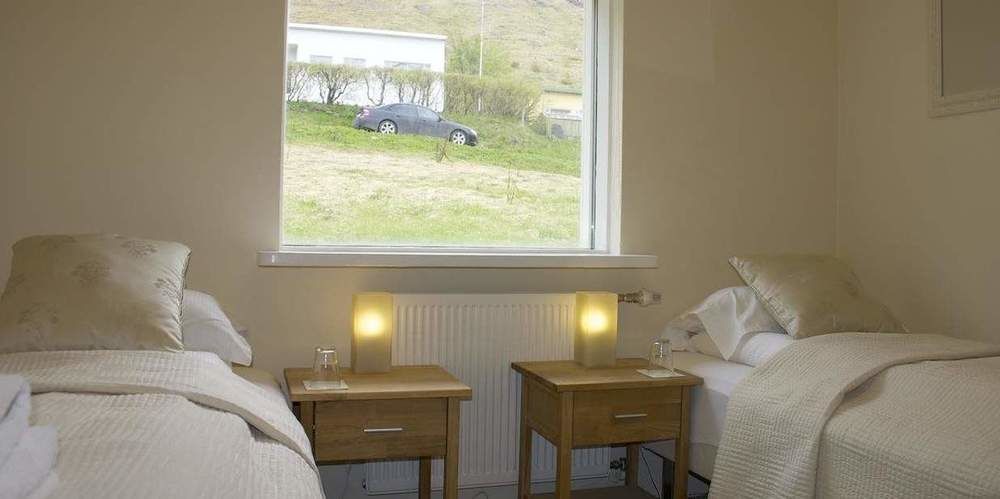 Comfy Guesthouse Westfjords Sudureyri Екстер'єр фото
