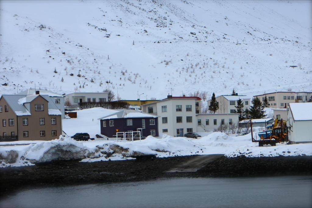 Comfy Guesthouse Westfjords Sudureyri Екстер'єр фото