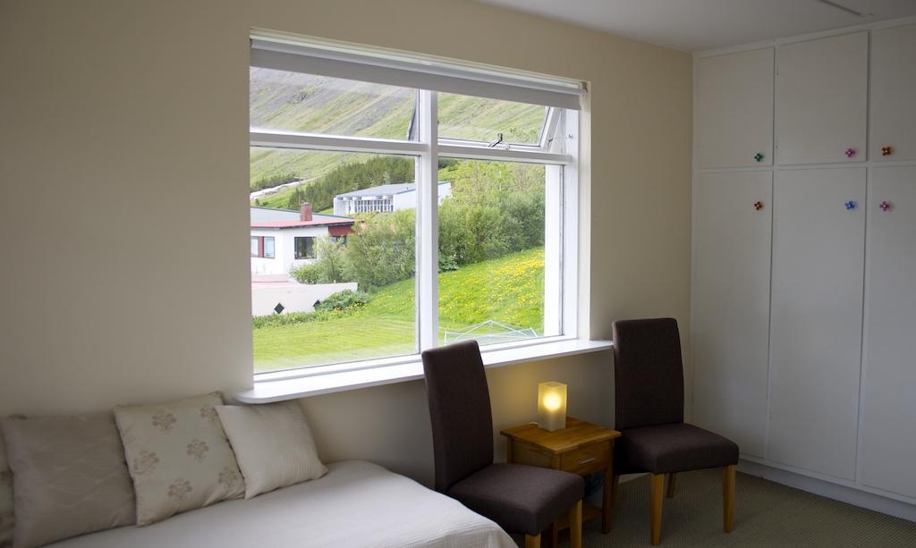 Comfy Guesthouse Westfjords Sudureyri Екстер'єр фото