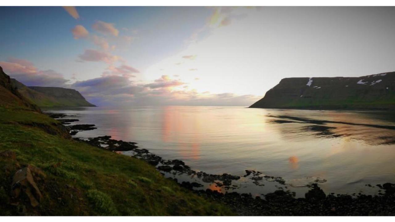 Comfy Guesthouse Westfjords Sudureyri Екстер'єр фото