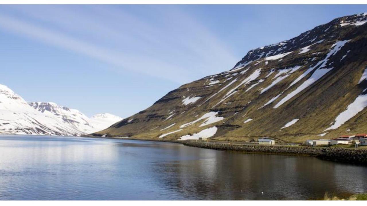 Comfy Guesthouse Westfjords Sudureyri Екстер'єр фото